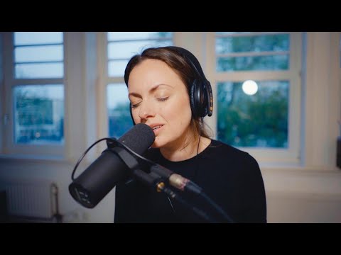 Fridolijn - Merry Go Round - Live & Acoustic from home