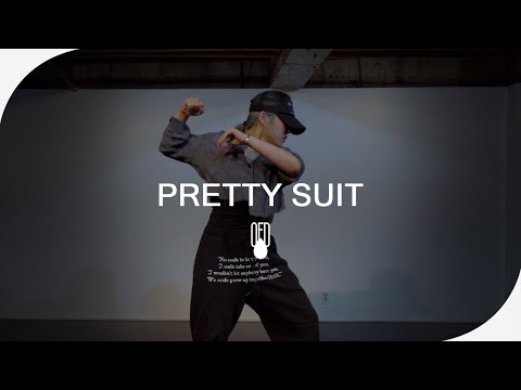 Runkus x  Chronixx x Toddla T - PRETTY SUIT l POP B (Choreography)