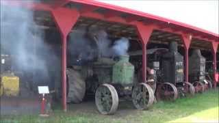 preview picture of video 'Rumely Model S Out For A Drive'