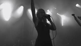 Myrkur &#39;Mareridt&#39; / &#39;The Serpent&#39; live at Alhambra Paris 20/11/2017