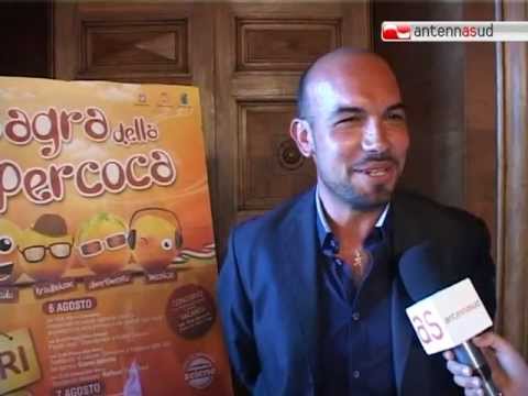 TG 02.08.11 Nel fine settimana torna a Turi la sagra della percoca