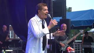 Download lagu The Buckinghams -- Don't You Care and Hey Baby (They're Playing Our Song)' mp3