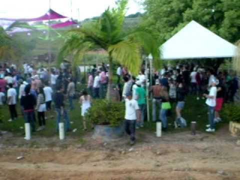 2010-01-04 b - 451.avi atlantis ouro fino 24/04/2010