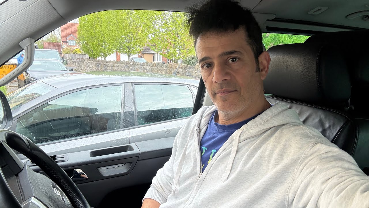 DEFENDING ELVIS PRESLEY - FANS SEARCH FOR THE TRUTH