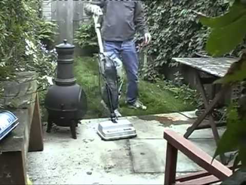 Как потушить огонь пылесосом