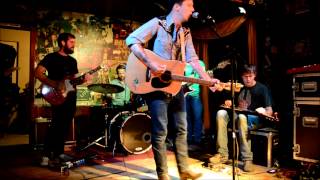 American Aquarium - Ain't Going To The Bar Tonight