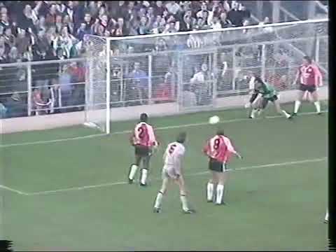 1988/89 Southampton v Charlton Athletic (Highlights)