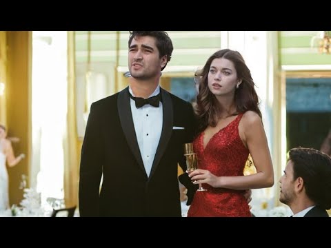 Mert Ramazan Demir burst into tears while sharing a memory he shared with Afra Saraçoğlu on his show