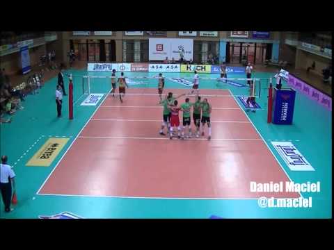 Daniel Maciel - Back row attack (Extraliga)