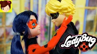 Lady Bug y Cat Noir  vencen  al Borra Memoria  - Episodio con Muñecas Las Aventuras de Lady Bug