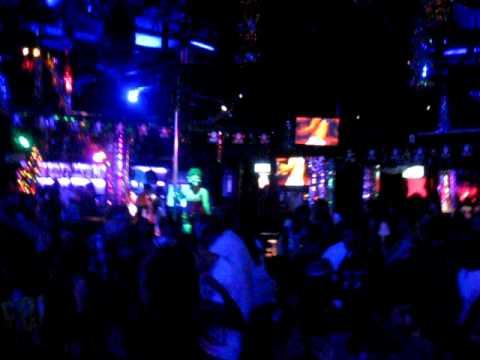 Tai Pan disco patong beach 12/2011