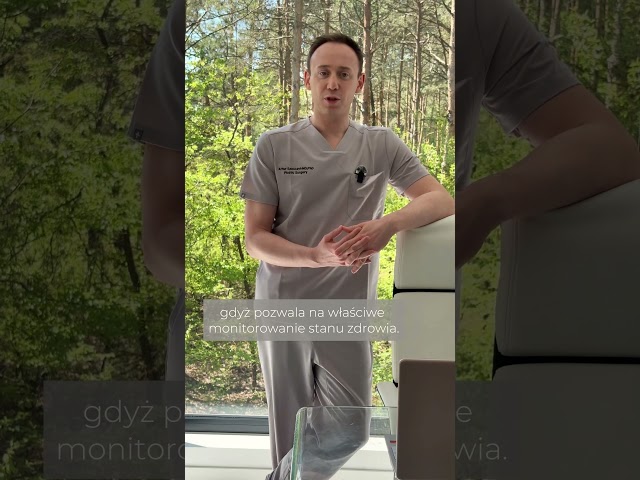Czy po redukcji piersi trzeba zostać w klinice? dr n.med. Artur Szewczyk