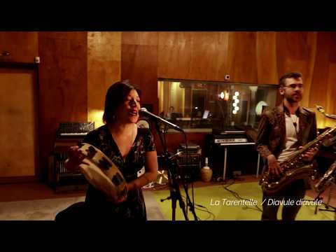 Pulcinella & Maria Mazzotta - La Tarentelle / Diavule diavule (extrait)