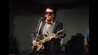 Honky Tonk Girl - Elvis Costello And The Attractions