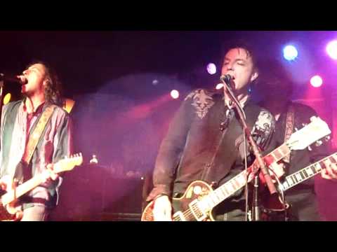 Roger Clyne and the Peacemakers & Johnny Hickman - Movie Star (Cracker)