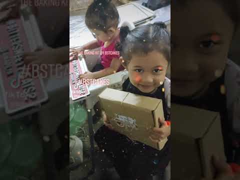 cik piya, baking raya cookies using (the baking kit by bst cakes)