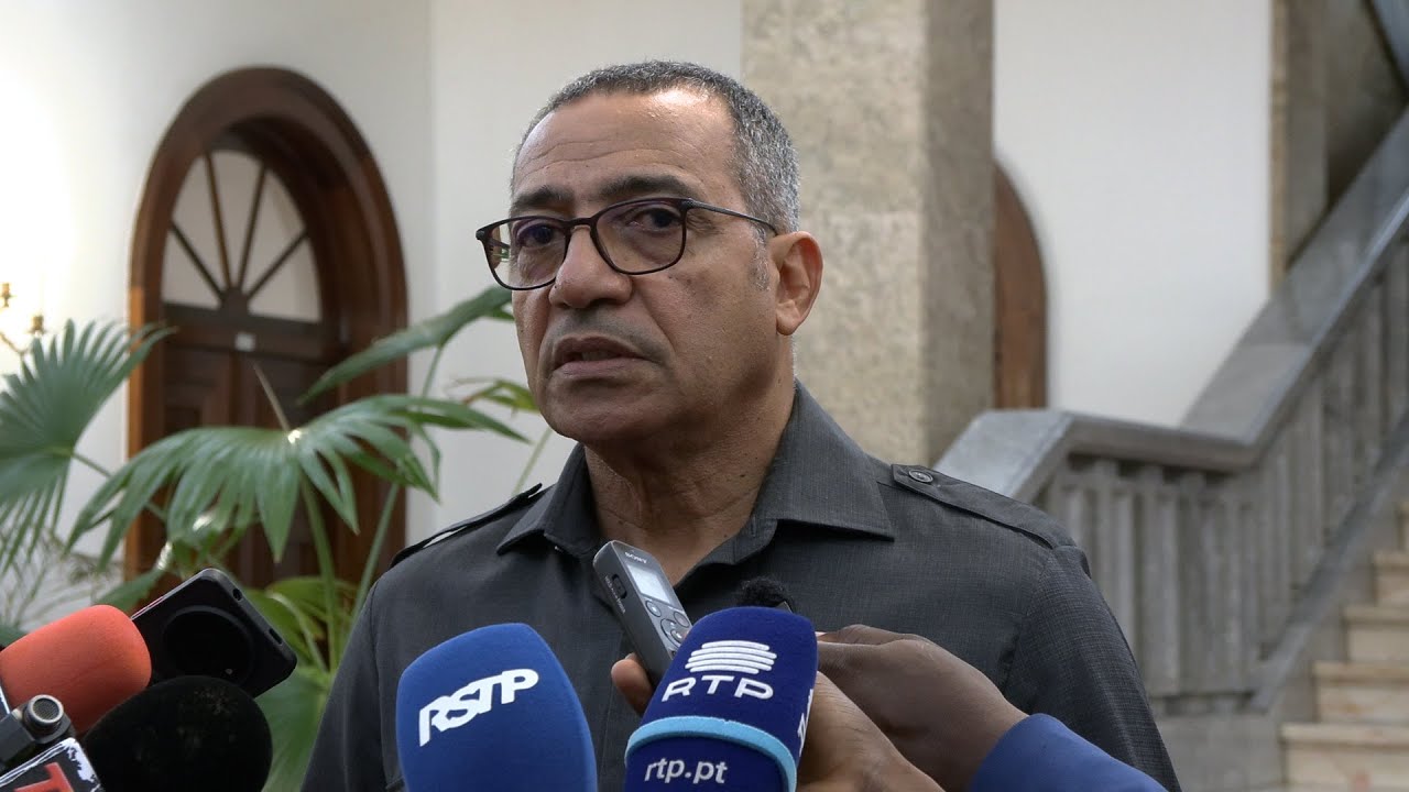 Presidente República admite insatisfação e não descarta demissão de primeiro-ministro