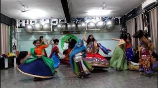 Chogada Tara Song - Loveratri | Darshan Raval &amp; Asees Kaur