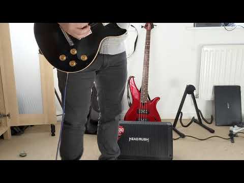 Headrush FRFR-108 sounding sweet