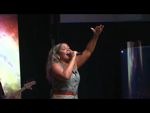 Priscila Cruz - SENHOR FORMOSO ÉS (Ao Vivo)