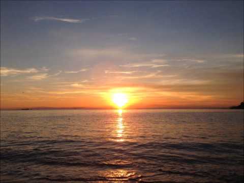 Relaxing lounge music