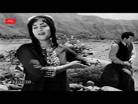 IK ALBELA PARDESI DIL MAIN SAMA GEYA HAI - MUSARRAT NAZIR - FILM JHOOMAR