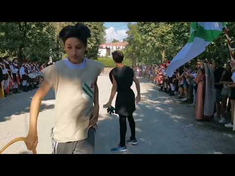 La gara dei cerchi nel Palio dei Castelli 2023 a Castiglione Olona