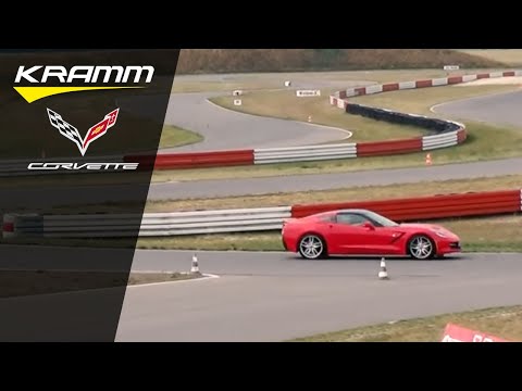 Action pur! Fahrsicherheitstraining mit der Corvette auf dem Spreewaldring - Autohaus Kramm