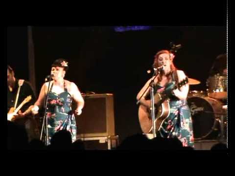 Casey Sisters - Calafell High Rockabilly Festival 11 septembre 2010