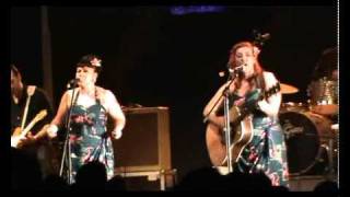 Casey Sisters - Calafell High Rockabilly Festival 11 septembre 2010