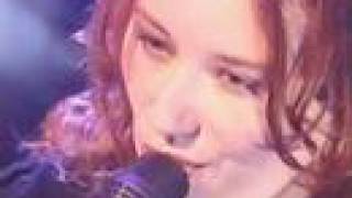 Tori Amos Black Dove (January)  Live
