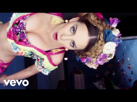 Belinda - En La Oscuridad (Official Music Video)