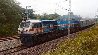 Download lagu UBL WDP4B hauling Bangalore Ajmer Garib Nawaz Express | Indian railways mp3