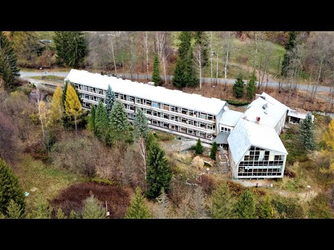 OPUSZCZONY DOM WYPOCZYNKOWY W BESKIDZIE ŚLĄSKIM - URBEX