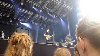 VANT - I Don&#39;t Believe In God (Live at Appelpop 2017)