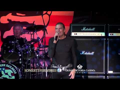 Grand Funk Railroad performs "Locomotion" at Festival Park!