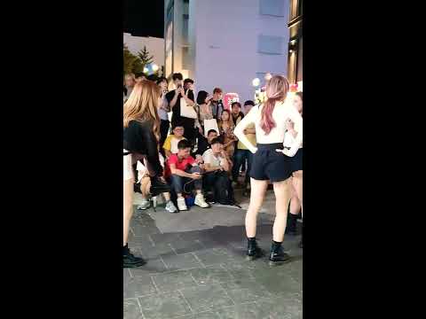 190824 홍대 버스킹 공연 댄스팀 클락 "빨개요" [직캠]