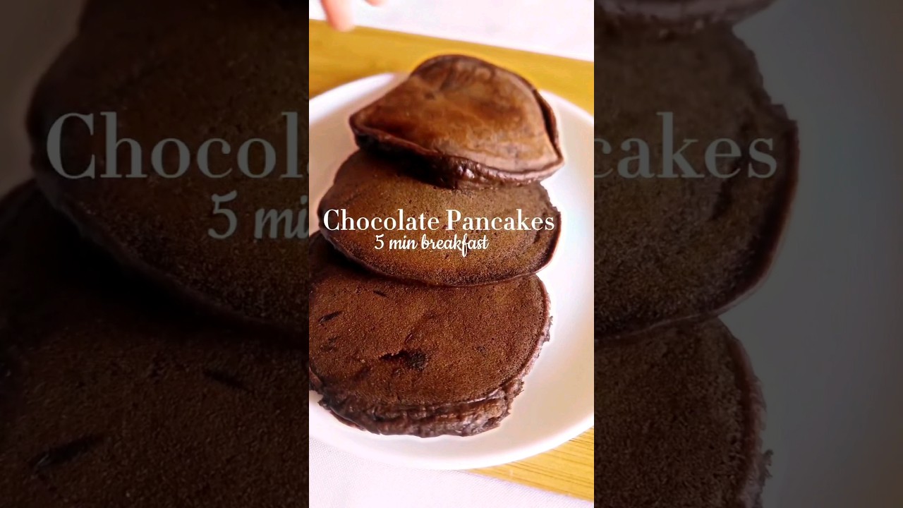 Easy Chocolate Pancakes !!