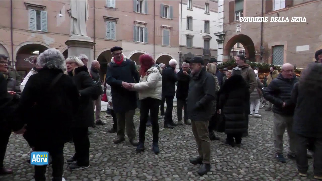 'Modena Resiste', il presidio antifascista contro il Comitato Remigrazione