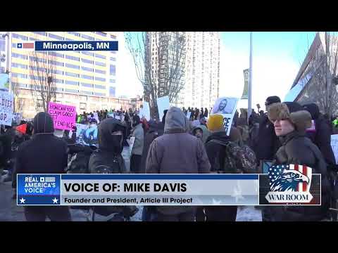 Mike Davis To Steve Bannon: Don Lemon Can Go To Hell. And In The Meantime, He Can Go To Jail.