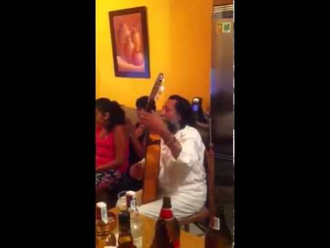 Manuel Molina fiesta privada oleee