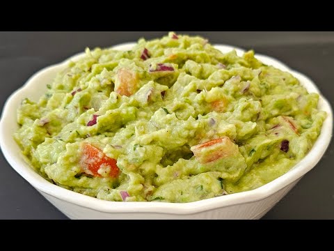 HOMEMADE GUACAMOLE, EASY, AND HEALTHY GUACAMOLE RECIPE