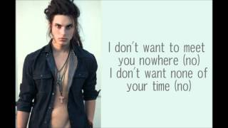 GLEE - No Scrubs with lyrics