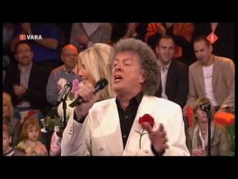 Guys n' Dolls - Love Train - Reunion 22/3/2008.