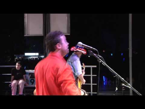 Josh Zuckerman performs Devil Went Down to Georgia at the 2009 Redbank Fireworks (HD)