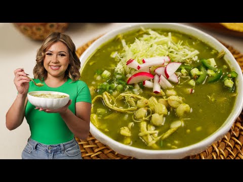 How to make a small pot family sized GREEN CHICKEN POZOLE | Pozole Verde de Pollo