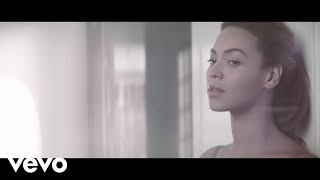 Kadr z teledysku Halo tekst piosenki Beyoncé