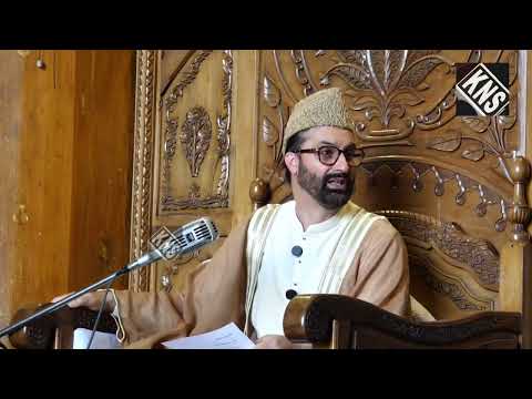 Mirwaiz Calls for Urgent Protection of Kashmir’s Fragile Ecology.  Says Nepal Tragedy Should Serve as a Warning; Calls for Balance Between Development and Environmental Preservation.