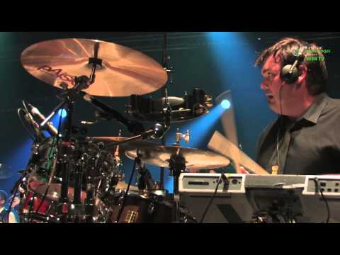 Fest Rock : Red Cardell Bagad Kemper