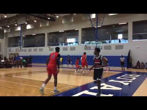 E1T1 with a win over Showtime Ballers Select, 89-62 - Team Parsons Pre-Live Shootout